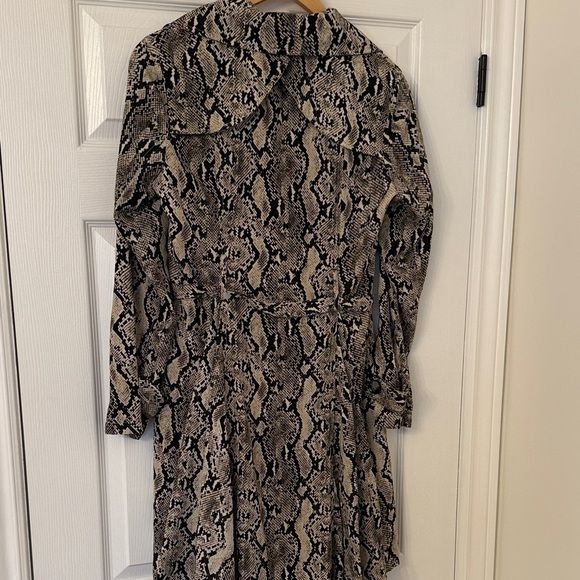 Stylish Snake Print Dress - Picture 5 of 5